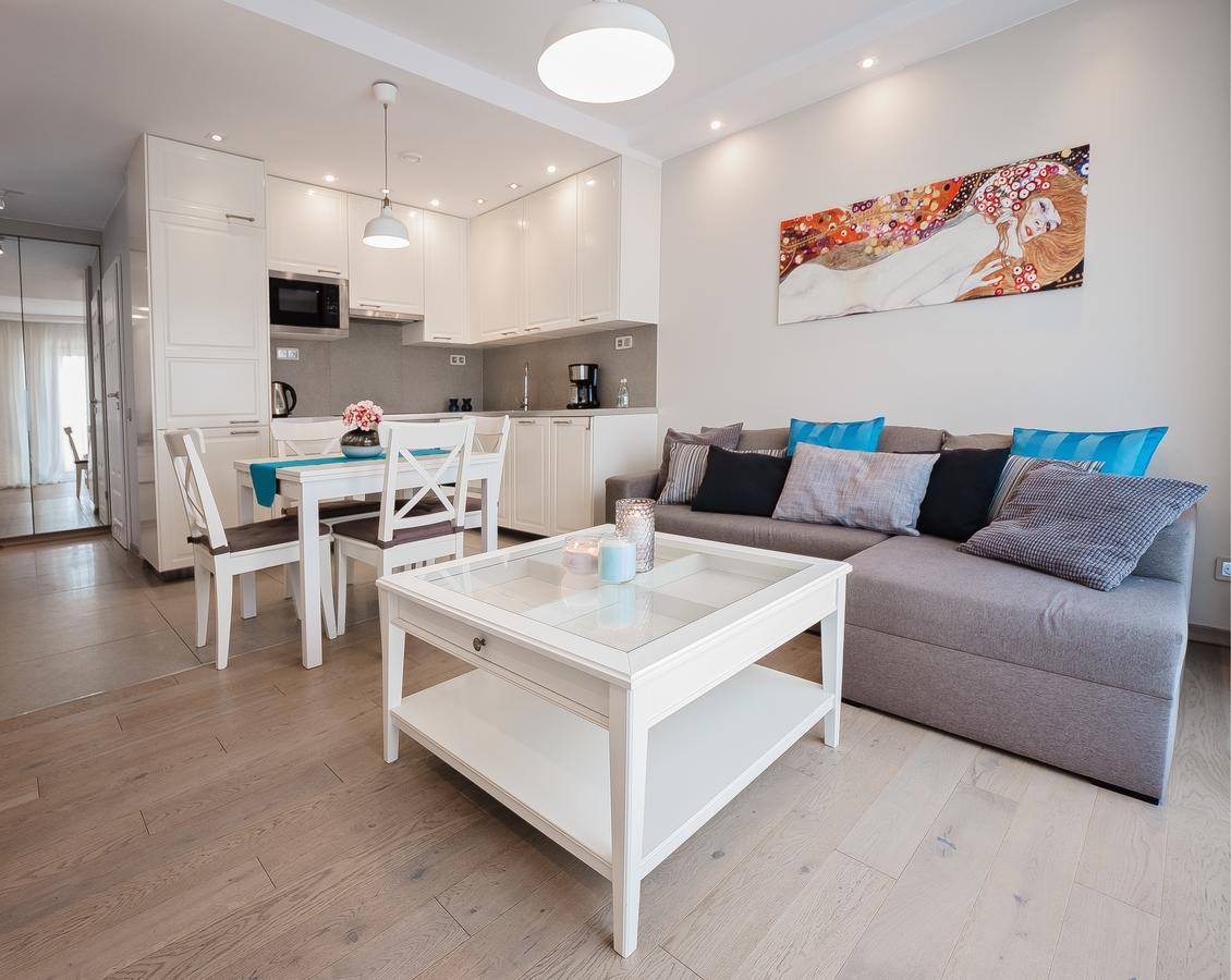 Apartamenty Homely Place - Parking 7 Posen Exterior foto