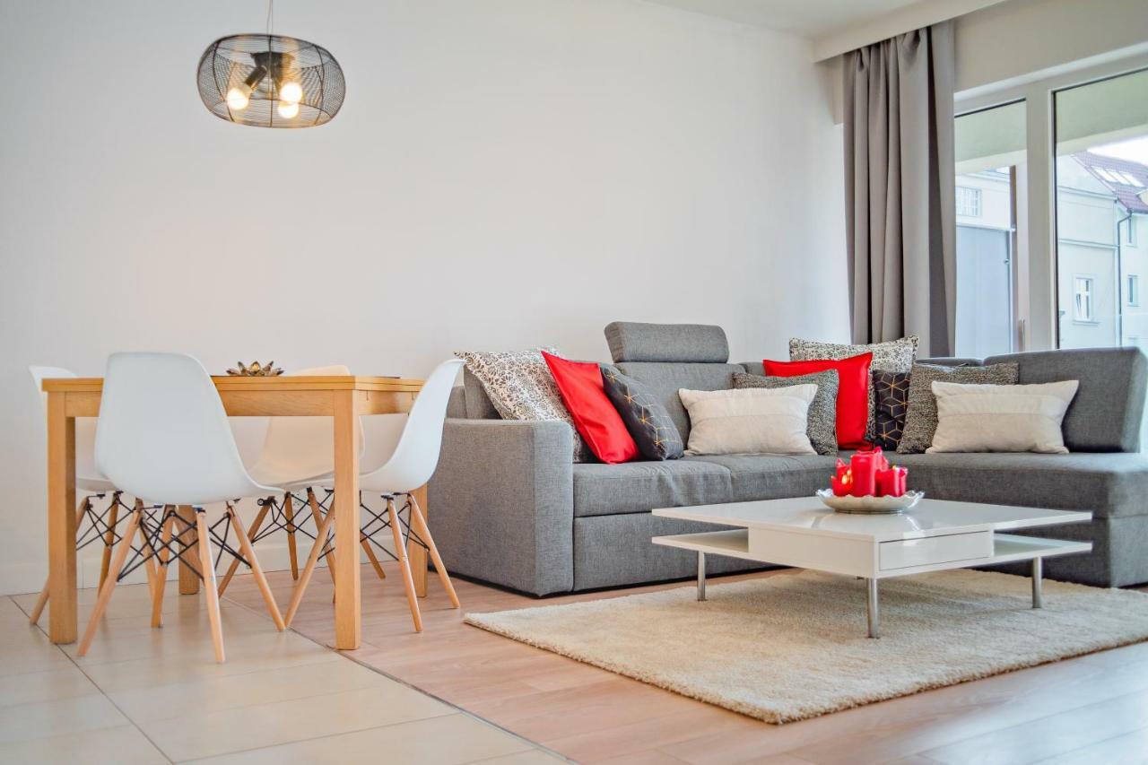 Apartamenty Homely Place - Parking 7 Posen Exterior foto